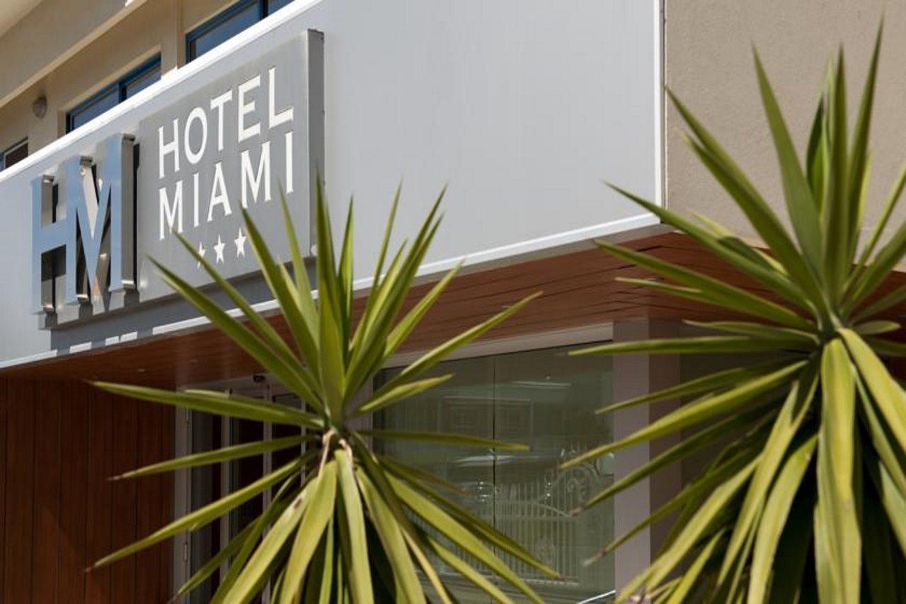 Hotel Miami Лідо-ді-Єзоло Екстер'єр фото